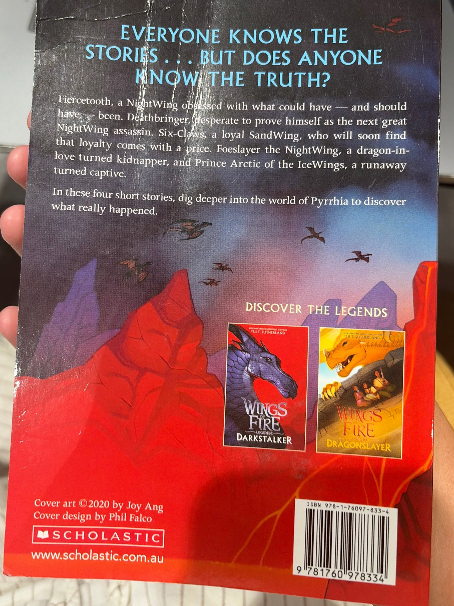 Wings of Fire: The Winglets Quartet – The First Four Stories by Tui T. Sutherland