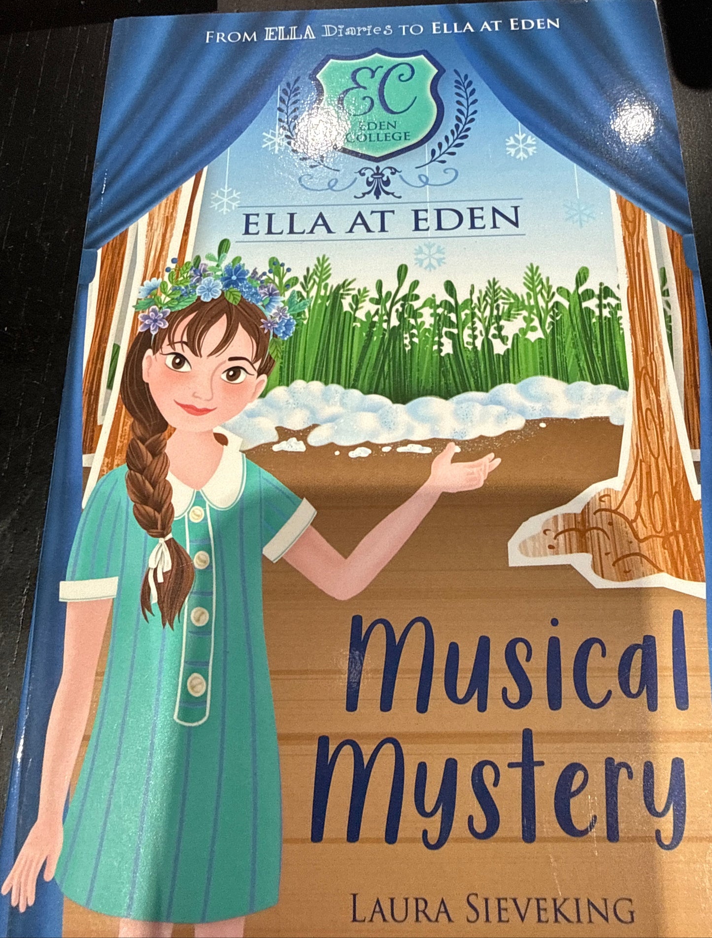 Ella at Eden: Musical Mystery by Laura Sieveking