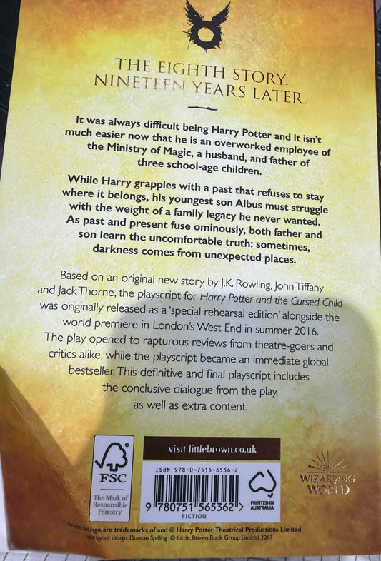 Harry Potter and the Cursed Child – Parts One and Two Playscript (Definitive Edition)